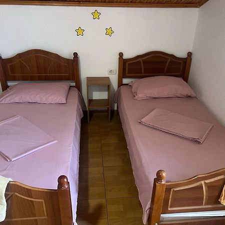 Happy Corner Guest House Shkodër Esterno foto